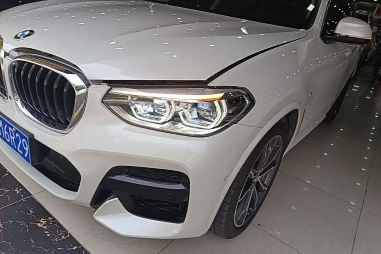 Used BMW X3 2021 xDrive30i Luxury Model with M Sport Package Left Front Headlight