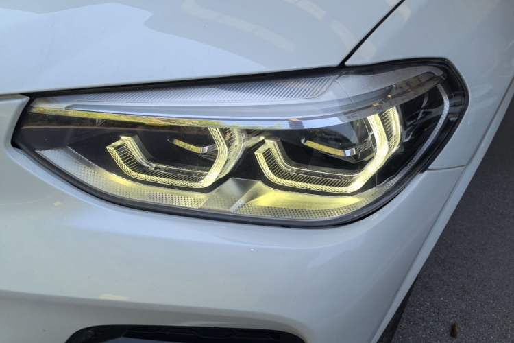 Used BMW X3 2021 Restyled xDrive25i M Sport Package Left Front Headlight