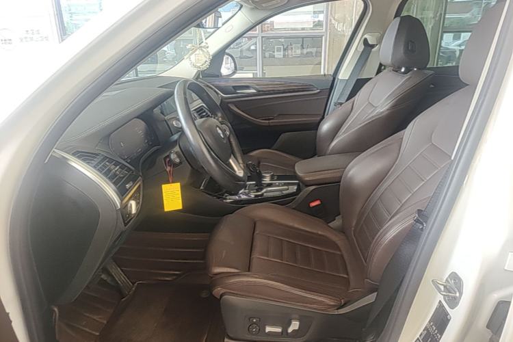 Used BMW X3 2021 xDrive28i Luxury Package Left Front Seat
