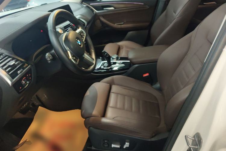 Used BMW X3 2021 Restyled xDrive30i Leading Edition M Sport Package Left Front Seat