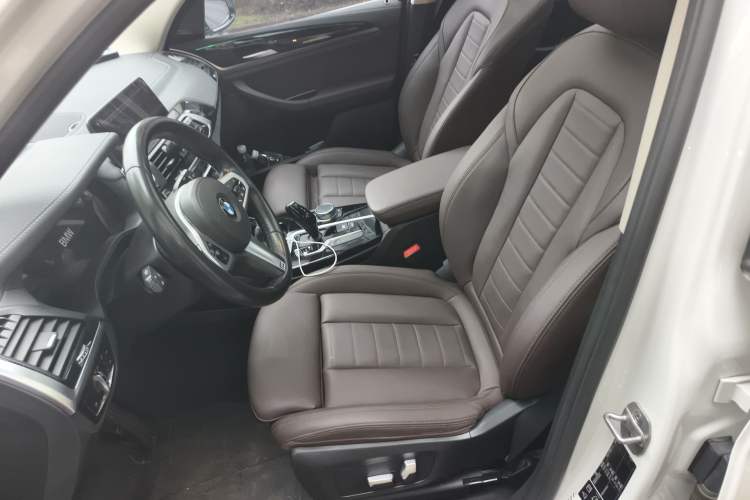 Used BMW X3 2021 xDrive25i M Sport Package Left Front Seat
