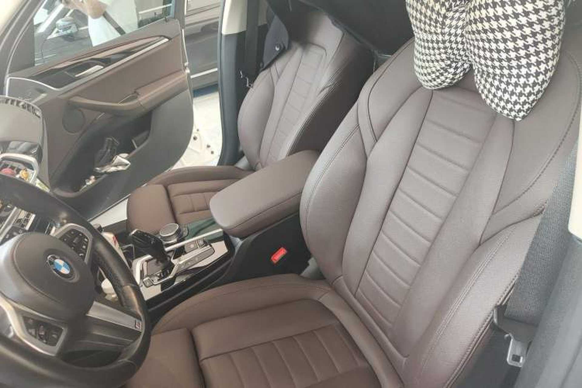 Used BMW X3 2021 Restyled xDrive25i M Sport Package Left Front Seat