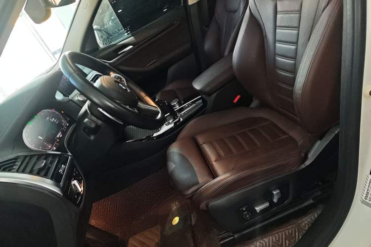 Used BMW X3 2021 xDrive28i M Sport Package Left Front Seat