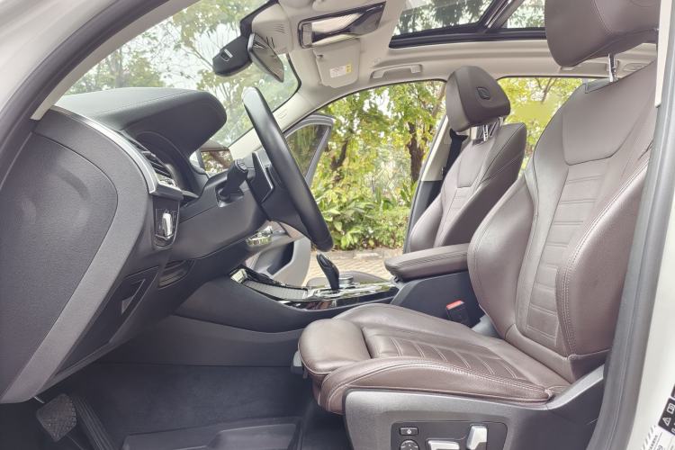 Used BMW X3 2021 xDrive28i M Sport Package Left Front Seat