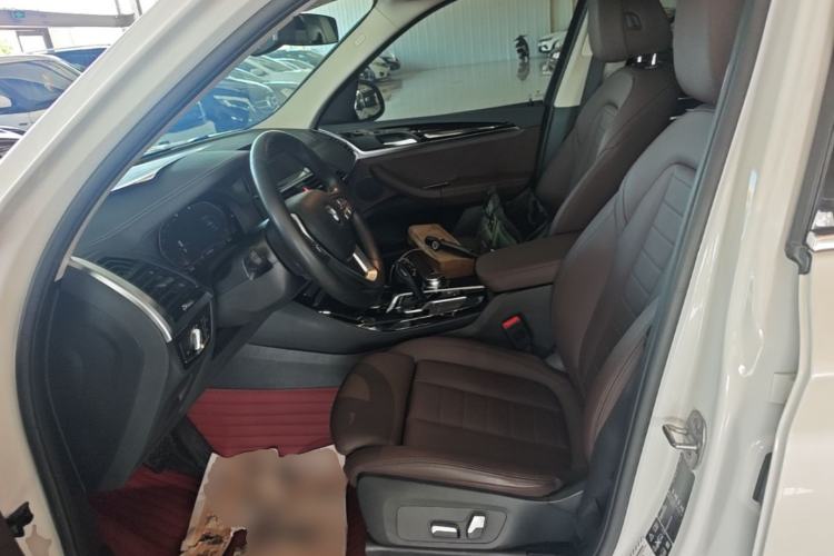Used BMW X3 2021 xDrive25i Luxury Package Left Front Seat