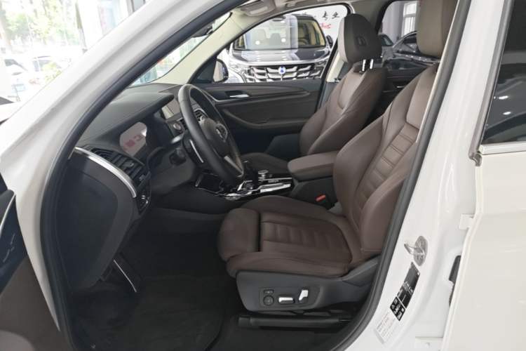 Used BMW X3 2021 xDrive28i M Sport Package Left Front Seat