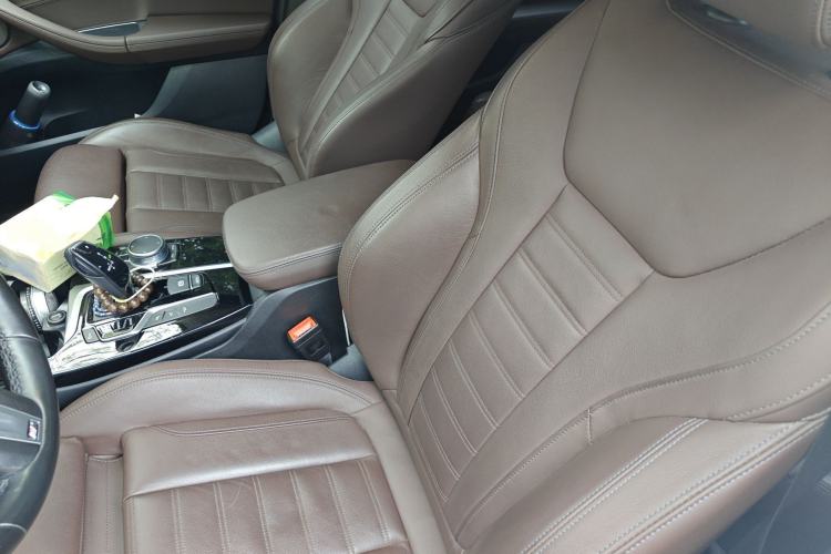 Used BMW X3 2021 xDrive30i Luxury Model with M Sport Package Left Front Seat