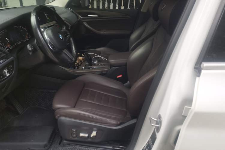 Used BMW X3 2021 xDrive28i M Sport Package Left Front Seat