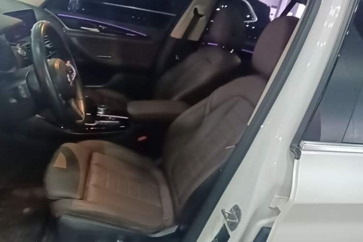 Used BMW X3 2021 xDrive25i M Sport Package Left Front Seat