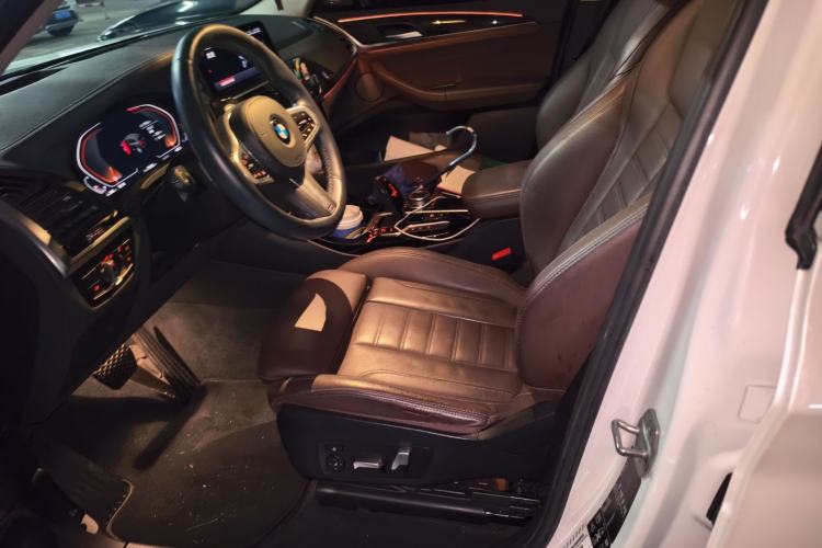 Used BMW X3 2021 xDrive30i Luxury Model with M Sport Package Left Front Seat