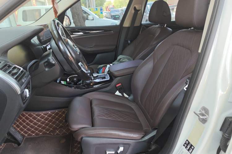 Used BMW X3 2021 Restyled xDrive25i M Sport Package Left Front Seat