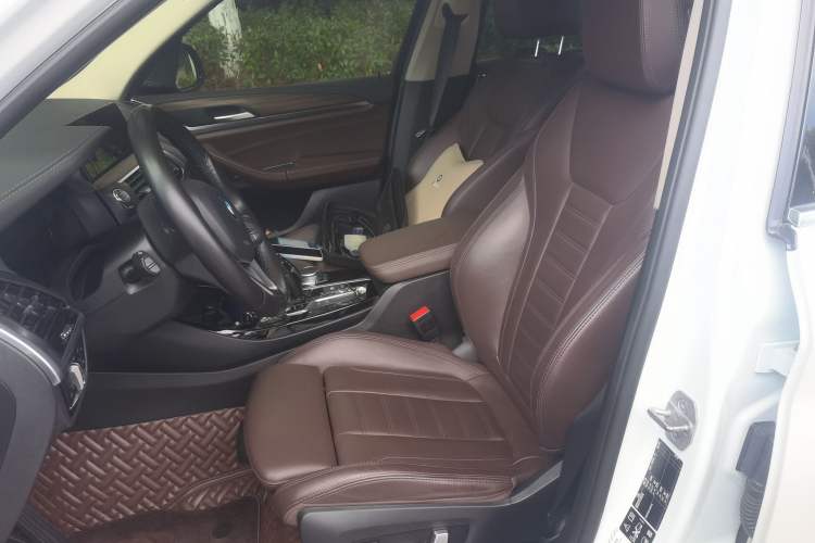 Used BMW X3 2021 xDrive28i Luxury Package Left Front Seat