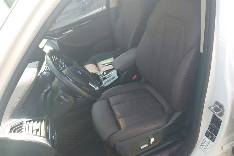 Used BMW X3 2021 Facelift xDrive25i Luxury Package Left Front Seat