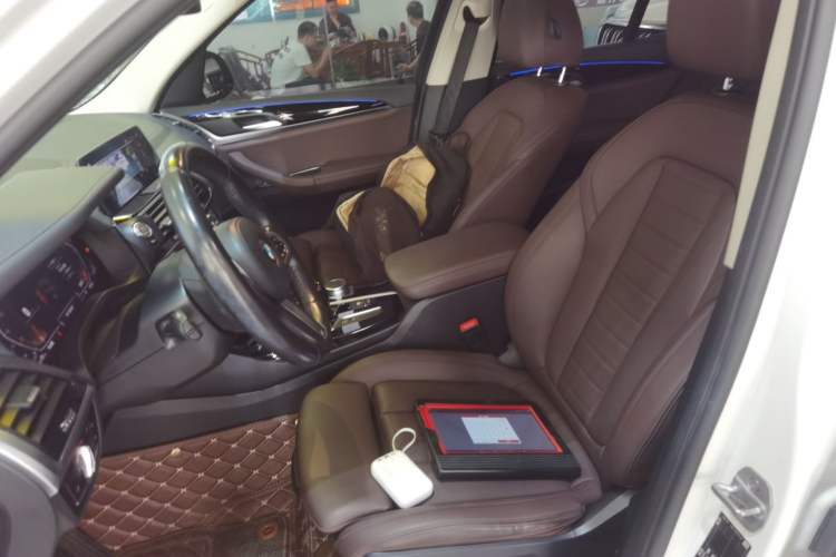 Used BMW X3 2021 Facelift xDrive28i Luxury Package Left Front Seat