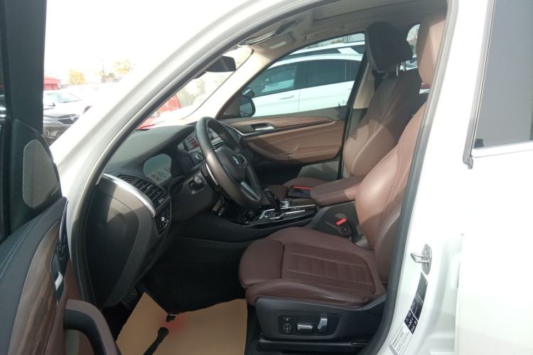 Used BMW X3 2021 xDrive28i M Sport Package Left Front Seat