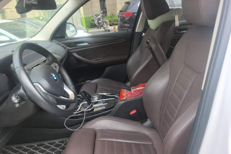 Used BMW X3 2021 Facelift xDrive28i Luxury Package Left Front Seat