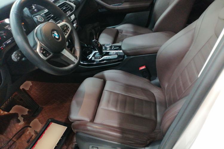 Used BMW X3 2021 Restyled xDrive30i Leading Edition M Sport Package Left Front Seat