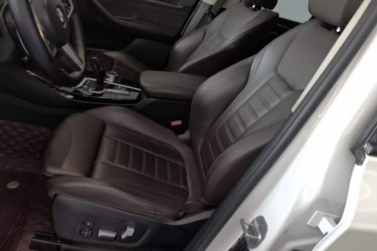 Used BMW X3 2021 xDrive28i M Sport Package Left Front Seat
