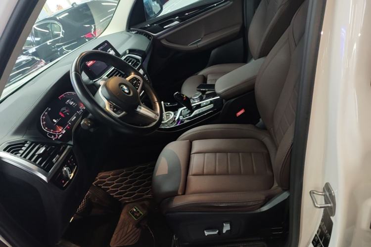 Used BMW X3 2021 xDrive25i M Sport Package Left Front Seat