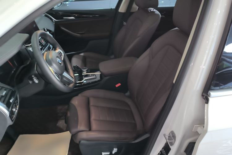 Used BMW X3 2021 xDrive25i M Sport Package Left Front Seat