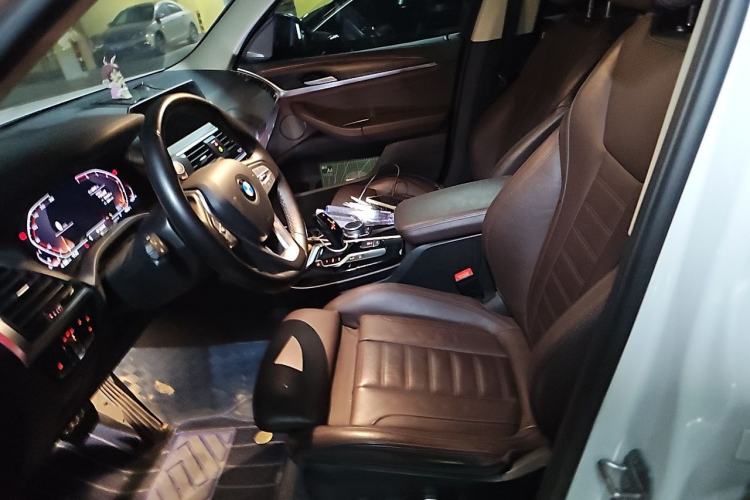 Used BMW X3 2021 xDrive28i Luxury Package Left Front Seat