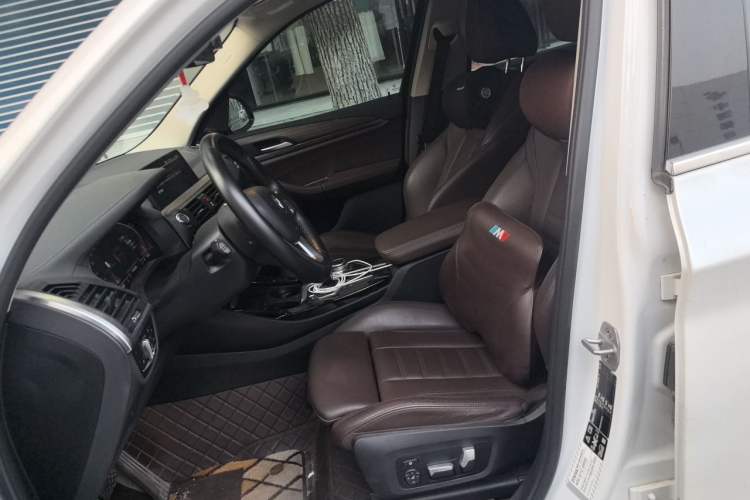 Used BMW X3 2021 xDrive28i Luxury Package Left Front Seat