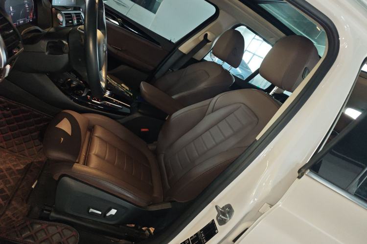 Used BMW X3 2021 xDrive25i Luxury Package Left Front Seat