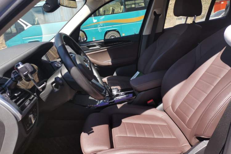 Used BMW X3 2021 xDrive25i M Sport Package Left Front Seat
