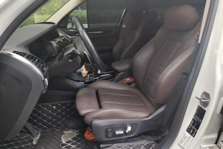 Used BMW X3 2021 xDrive28i M Sport Package Left Front Seat