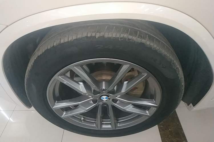 Used BMW X3 2021 Facelift xDrive28i M Sport Package Left Front Wheel Hub