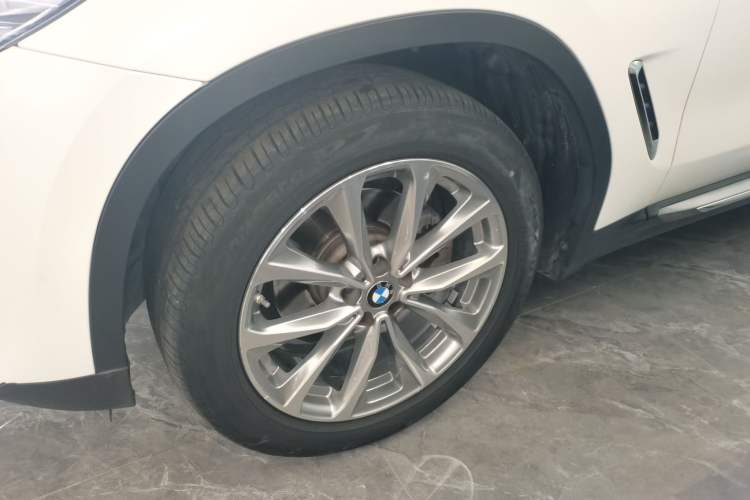 Used BMW X3 2021 Facelift xDrive28i Luxury Package Left Front Wheel Hub