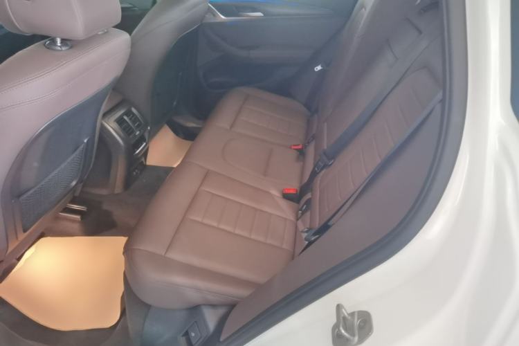 Used BMW X3 2021 xDrive25i Luxury Package Left Rear Seat