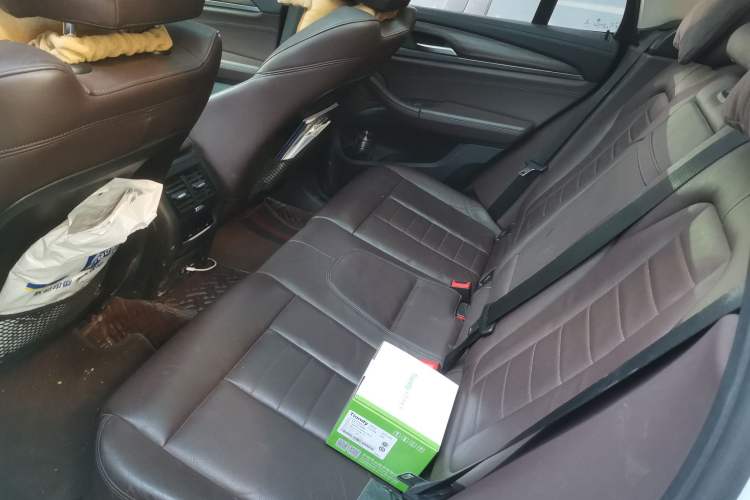 Used BMW X3 2021 xDrive25i Luxury Package Left Rear Seat