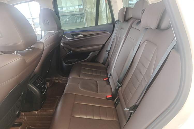 Used BMW X3 2021 xDrive28i Luxury Package Left Rear Seat
