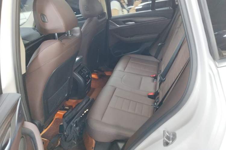Used BMW X3 2021 Restyled xDrive30i Leading Edition M Sport Package Left Rear Seat