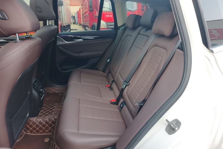 Used BMW X3 2021 Facelift xDrive25i Luxury Package Left Rear Seat