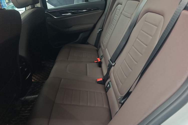 Used BMW X3 2021 xDrive25i Luxury Package Left Rear Seat