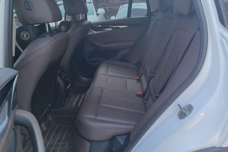 Used BMW X3 2021 xDrive25i Luxury Package Left Rear Seat
