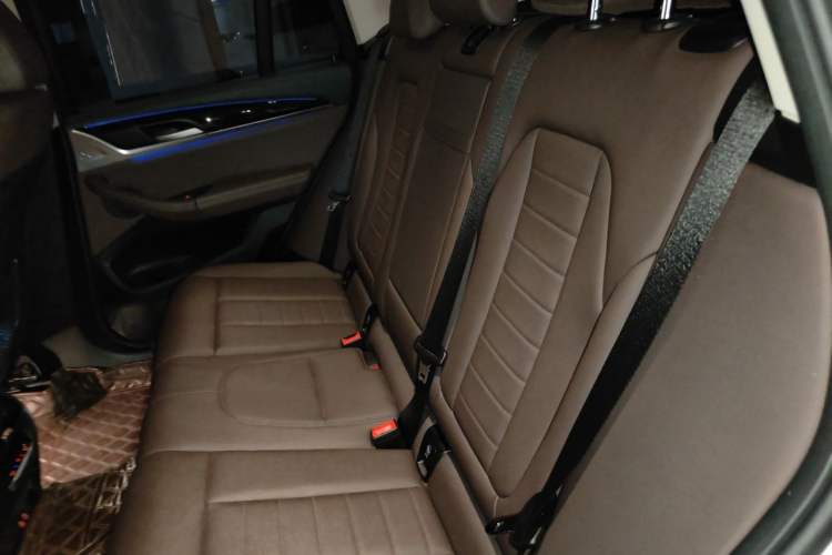 Used BMW X3 2021 xDrive25i M Sport Package Left Rear Seat