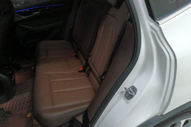 Used BMW X3 2021 Facelift xDrive25i Luxury Package Left Rear Seat