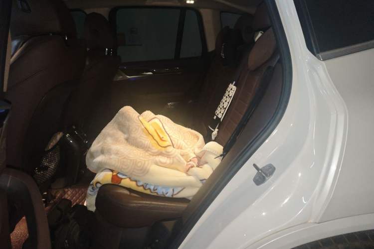 Used BMW X3 2021 xDrive28i M Sport Package Left Rear Seat