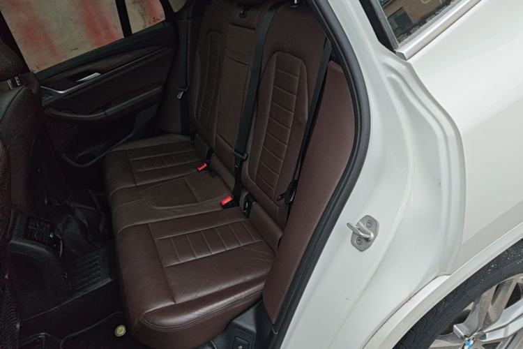 Used BMW X3 2021 xDrive28i M Sport Package Left Rear Seat