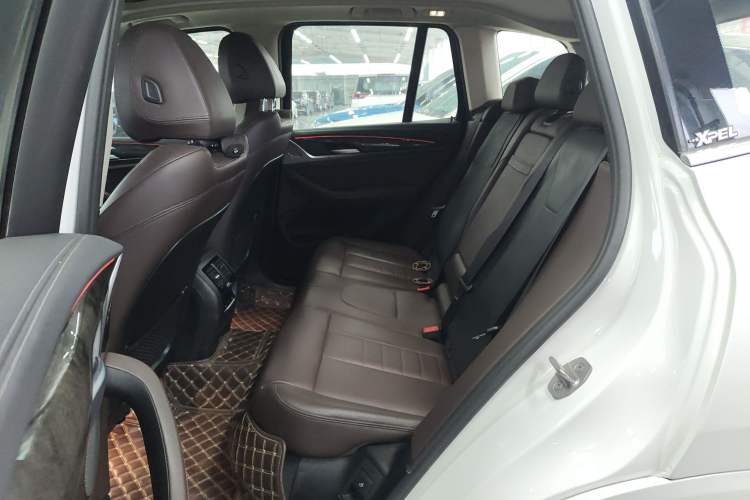 Used BMW X3 2021 Restyled xDrive30i Leading Edition M Sport Package Left Rear Seat