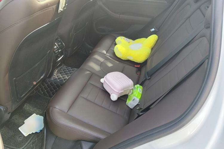 Used BMW X3 2021 Facelift xDrive28i Luxury Package Left Rear Seat