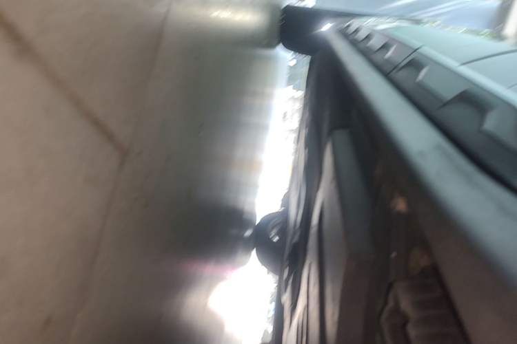 Used BMW X3 2021 xDrive28i Luxury Package Left Side Sill