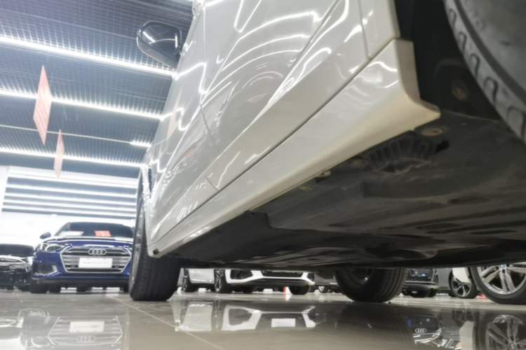 Used BMW X3 2021 xDrive25i M Sport Package Left Side Sill