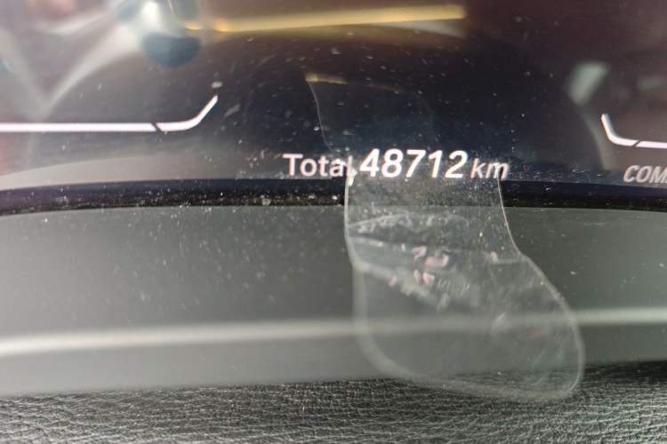 Used BMW X3 2021 Facelift xDrive28i Luxury Package Odometer Close Up