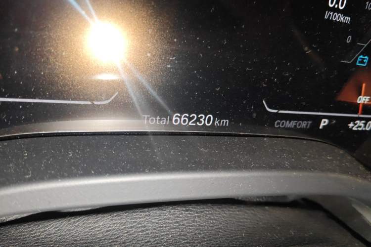 Used BMW X3 2021 xDrive28i M Sport Package Odometer Close Up