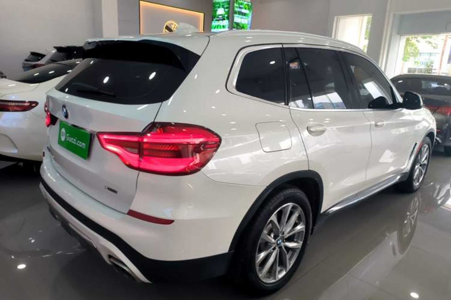 Used BMW X3 2021 xDrive25i Luxury Package Rear Right 45 Deg