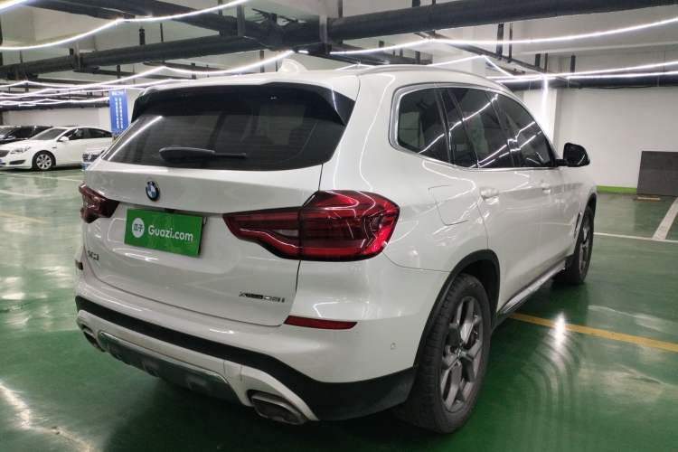 Used BMW X3 2021 xDrive28i Luxury Package Rear Right 45 Deg
